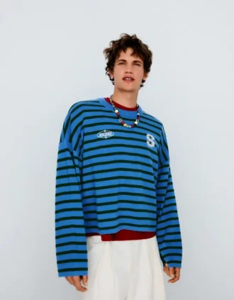 Bestickter, gestreifter Pullover in Boxy-Fit – Pullover und Strickjacken
