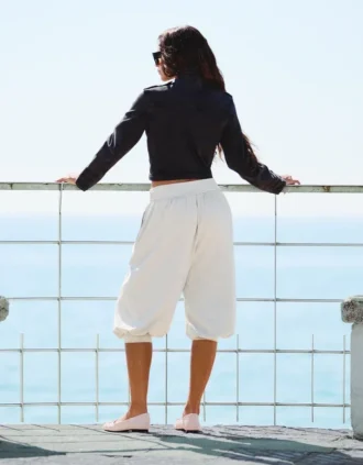 Caprihose mit tiefem Schritt