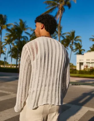 Pullover mit offenem Strickmuster – Pullover und Strickjacken
