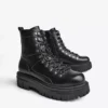 Stiefeletten mit Metall-Details – Stiefeletten Stiefeletten mit Metall-Details – Stiefeletten