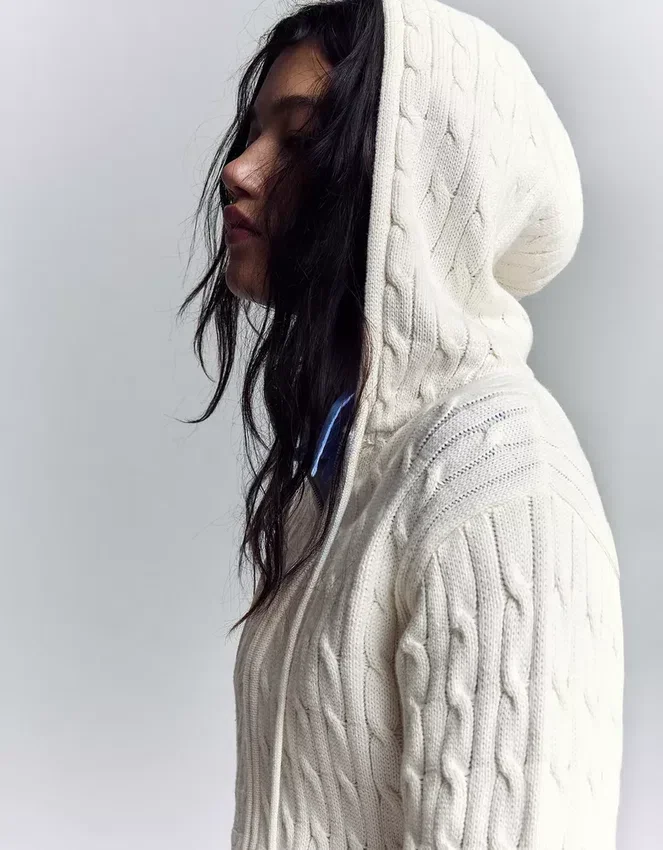 Strickjacke mit Zopfmuster und Reißverschluss – Pullover und Strickjacken Strickjacke mit Zopfmuster und Reißverschluss – Pullover und Strickjacken